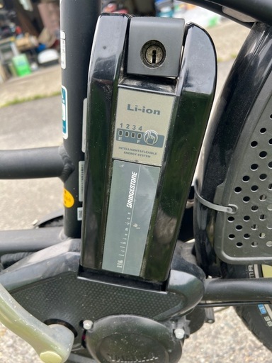 ブリヂストン電動自転車26インチHYDEE.B（ハイディビー）