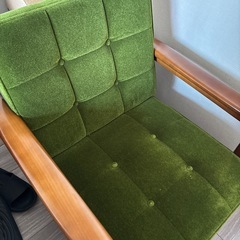 定価6.4万円　本日-明日取引限定カリモクソファの画像