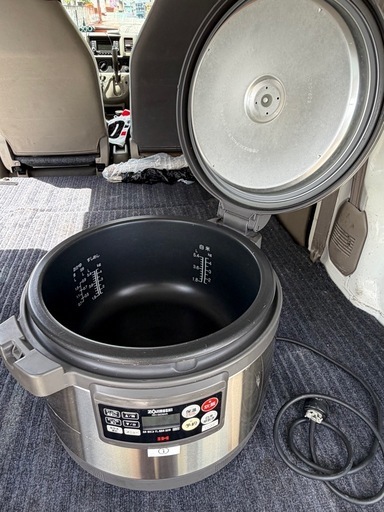 54A炊飯器（業務用・200V）出品します。