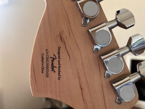Squier エレキギター