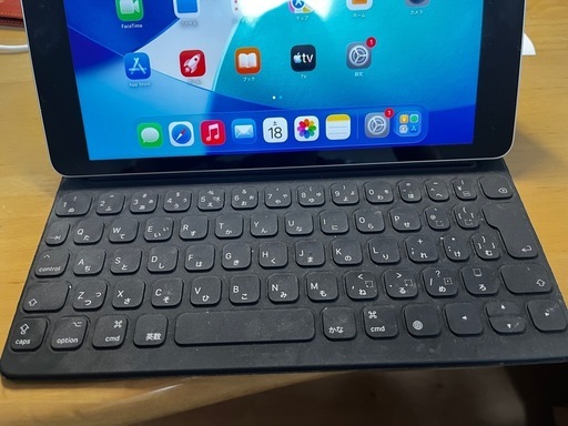 iPad 第9世代Wifiモデル　256GB シルバー　画面割れあり