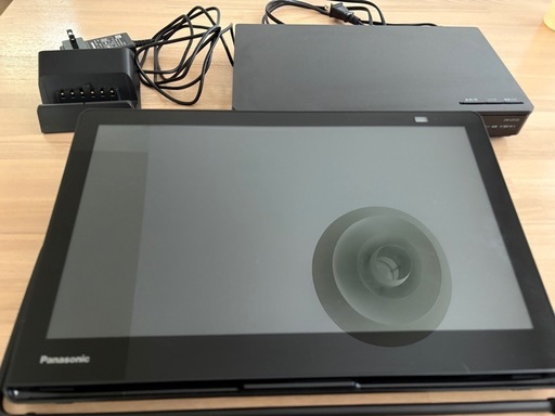 ポータブルテレビ UN-15LD12H [15V型 /防水対応 /500GB] ほぼ新品