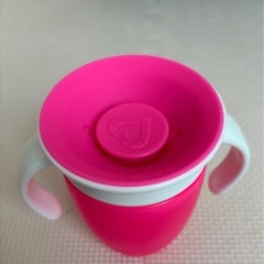 munchkin マンチキン ハンドル付きミラクルカップの画像