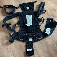 エルゴ アダプト ブラック の画像