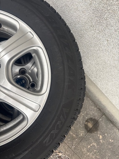ブリヂストン ブリザック　175/70R14