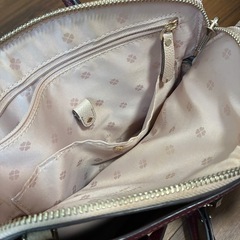 ケイトスペード 2WAY レザーバッグ バイカラー ハートチャーム付き　袋付きの画像