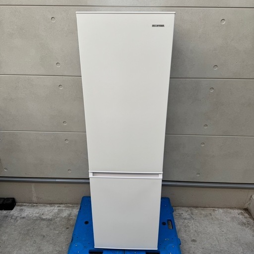 181⭐️2024年製★新品、未使用品★アイリスオーヤマ　冷蔵庫　大型　スリム