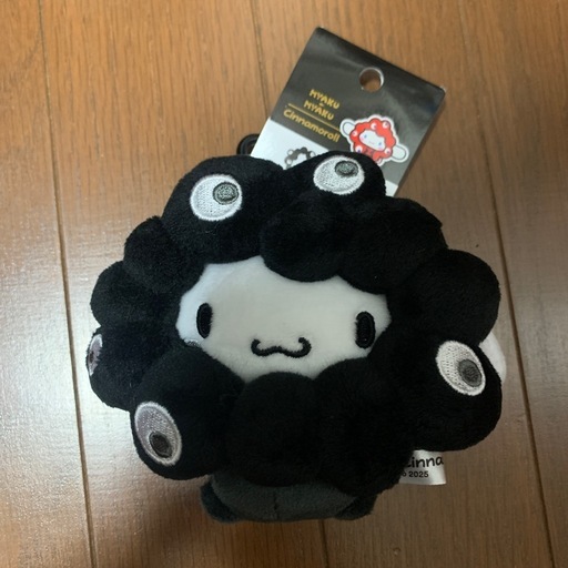 ミャクミャク　サンリオ　BC　シナモロール　