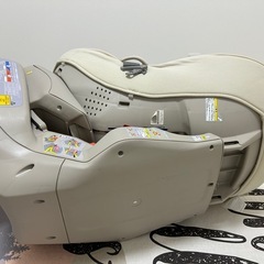 コンビ　チャイルドシートの画像
