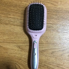 電動ヘアプラシの画像