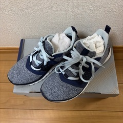 レディース靴　Reebok 23㎝　　ほぼ未使用　お値下げしましたの画像