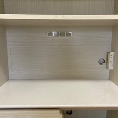 （受け取り予定者決定）食器棚の画像
