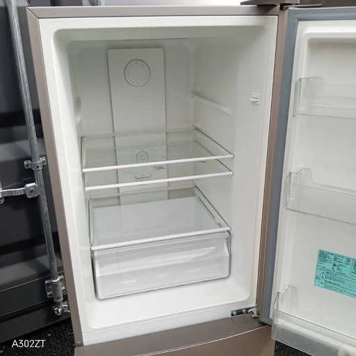 H2X4g5   ハイアール　大型冷蔵庫  218L