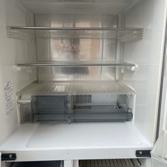 冷蔵庫SHARPの画像