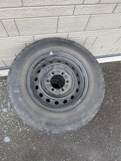 ハイエース用15インチ 6穴 鉄ホイール タイヤ付き 195/80R15