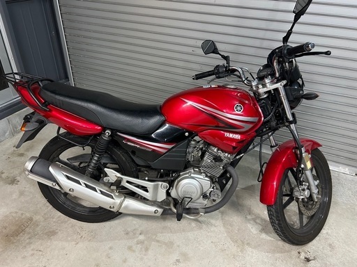 美品　
バイク　ヤマハ　YBR125