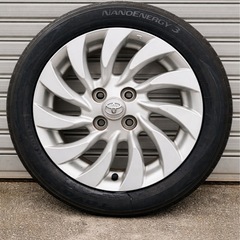 TOYOTA純正ホイール15インチの画像