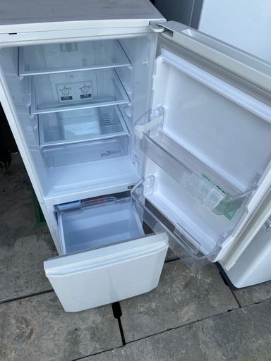 NO C14?福岡市内配送設置無料✨?冷蔵庫 三菱 一人暮らし 146L ボトムフリーザー 霜取り不要 MR-P15ED-KW