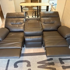 3人掛けソファ　電動リクライニング USB充電ポート付の画像