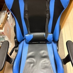     ゲーミングチェアの画像