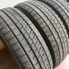 165/70/14冬VRX2の画像