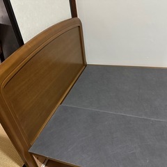 セミダブルベッドの画像