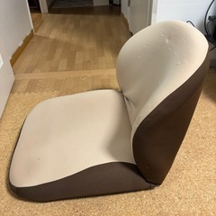 【無料】ニトリ　座椅子
の画像