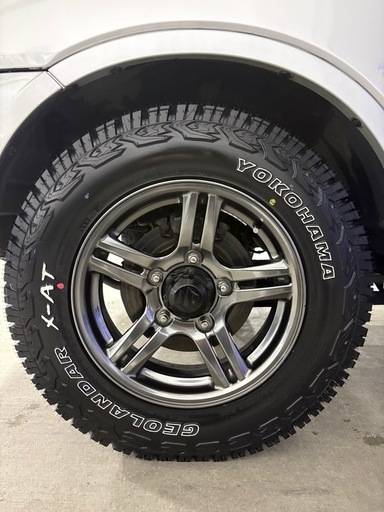 ほぼ新品タイヤ・ホイール4本セット　JB23ジムニーホイールとヨコハマジオランダー X-AT 195R16C