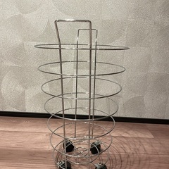 キャスター付きランドリーバスケット ワイヤータイプ 高さ58cm 美品 おしゃれ スリムの画像