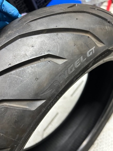 ピレリ　エンジェルGT   180/55R17
