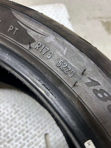 ピレリ　エンジェルGT   180/55R17