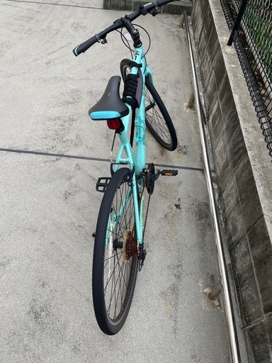 Bianchi C-Sport 1クロスバイク&ヘルメット