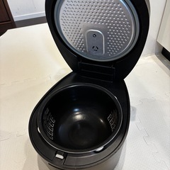 アイリスオーヤマ　炊飯器
の画像