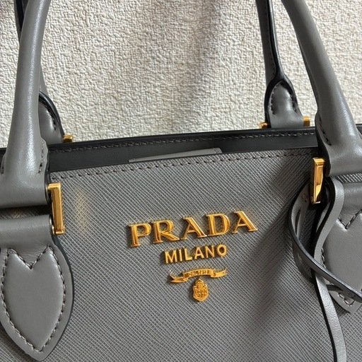 【美品】PRADA サフィアーノ 2WAY ハンドバッグ ショルダーバッグ
