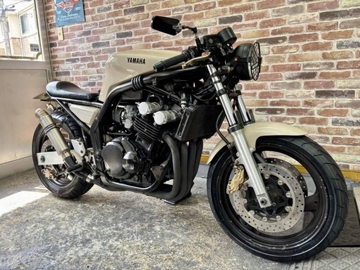 【唯一無二のビンテージ オリジナル カフェレーサー フルカスタム♪車検付】ヤマハ FZ400 多数整備絶好調 動画有 検 FZR XJR CB NINJA TZR