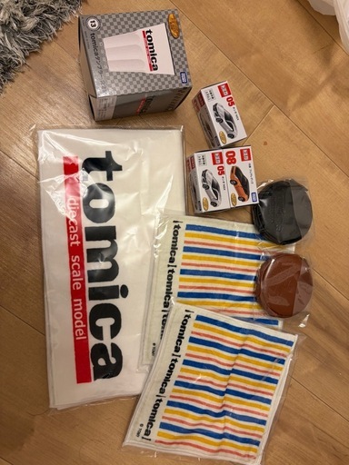 トミカ一番くじ写真に写ってるもの全てです
