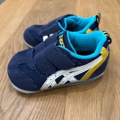 asics スニーカー　14センチの画像