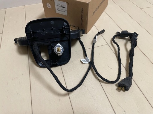 美品　パラドックス　MINI F系ワイヤレス充電器