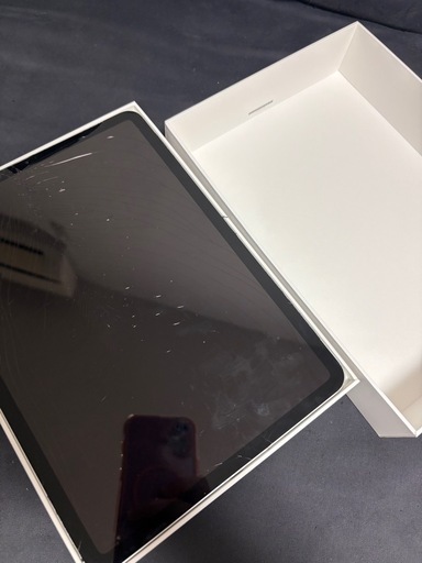 iPad Pro 11インチ 256GB SIMフリー（画面割れあり・動作OK）