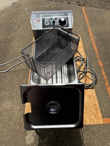 【中古】 マルゼン 電気フライヤー 100v 2022製