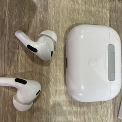 Airpodspro2 ＋専用ケース12000円の画像