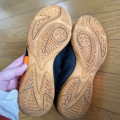 サッカー　フットサル　ミズノ　イグニタス　22.5㎝の画像