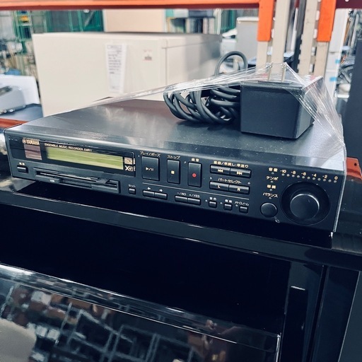本格派♪　電子アップライトピアノ　YAMAHA DUP-20 中古 定価398,000円　EMRおまけ付