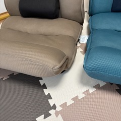 座椅子2つセットの画像