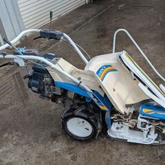 鹿児島発　イセキ 一条刈りガソリンエンジンバインダーRL35　の画像