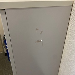 【ほぼ美品】可動棚 靴箱 ホワイトの画像