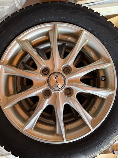155/65R14     スタッドレスタイヤ　22年製造
