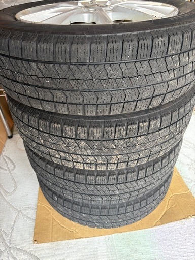 155/65R14     スタッドレスタイヤ　22年製造