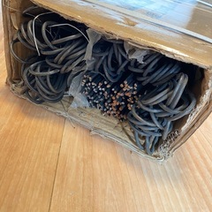 番線　3.1 × 700mm × 10本組×20束入りから数本使用済み　残り約180本以上の画像