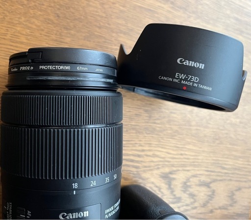 Canon デジタル一眼レフカメラ EOS 80D レンズキット EF-S18-135mm F3.5-5.6 IS USM 付属